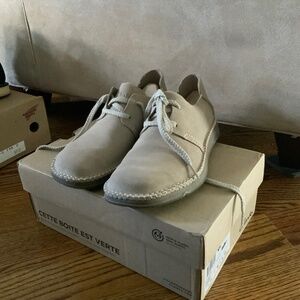 Clarks Gorsky Lace in sand suede style 71754 size 7 men’s